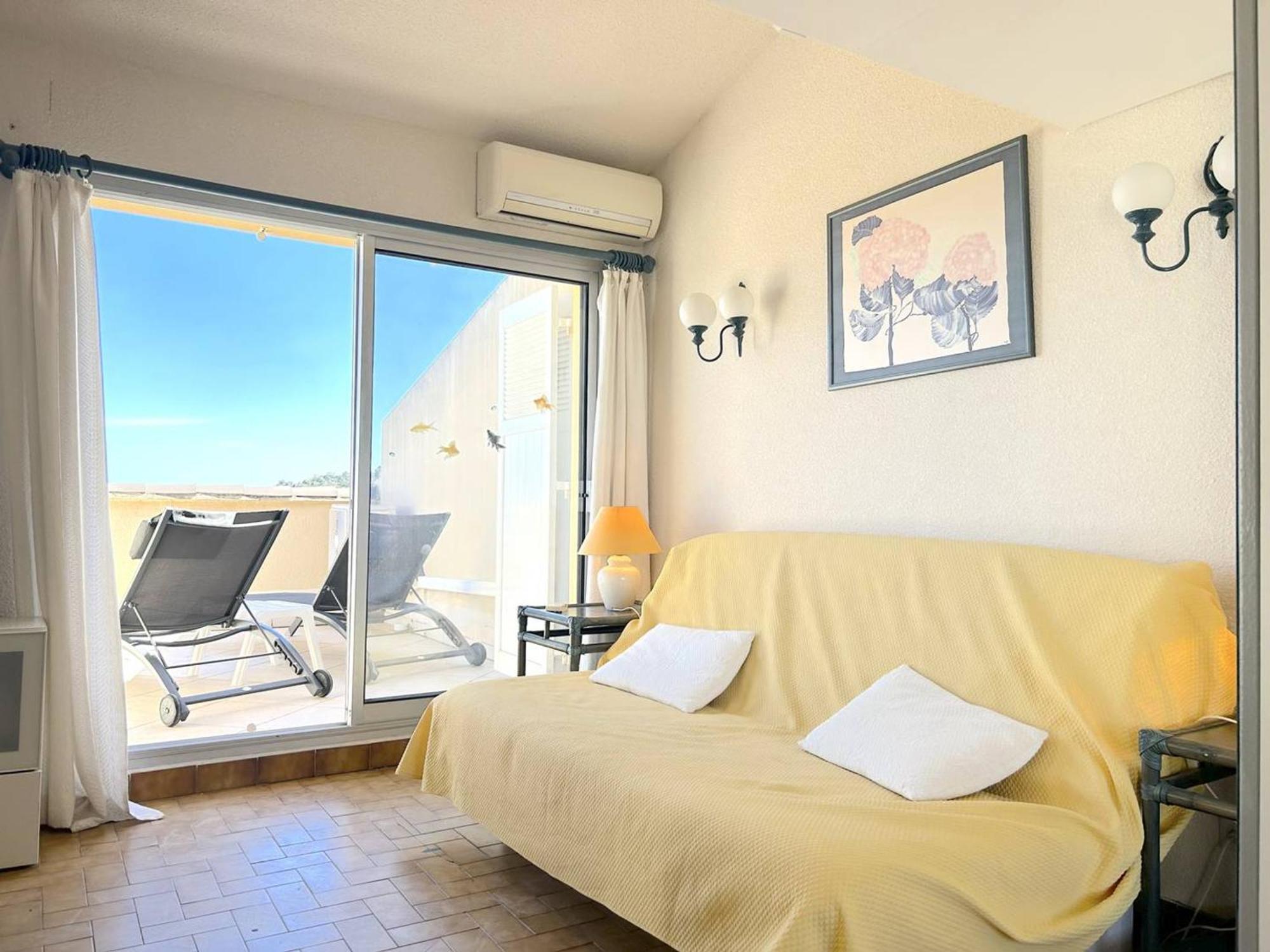 Appartement 3 Pieces 6 Pers Avec Terrasse, Clim, Piscine Privee, Parking - Fr-1-251-81 Le Lavandou Zewnętrze zdjęcie